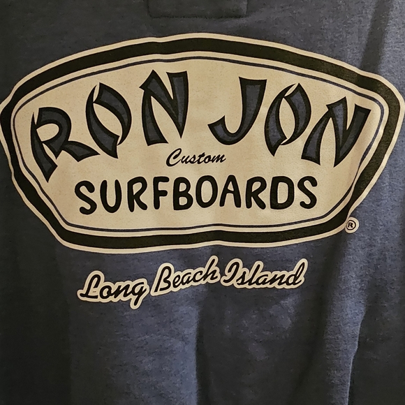 Crewneck - Picture 6 of 6